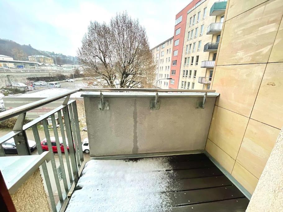 Entire Apartment, Near Clarion, O2 Arena, Metro 3 Min, Easter Market In Center 15 Min Appartement